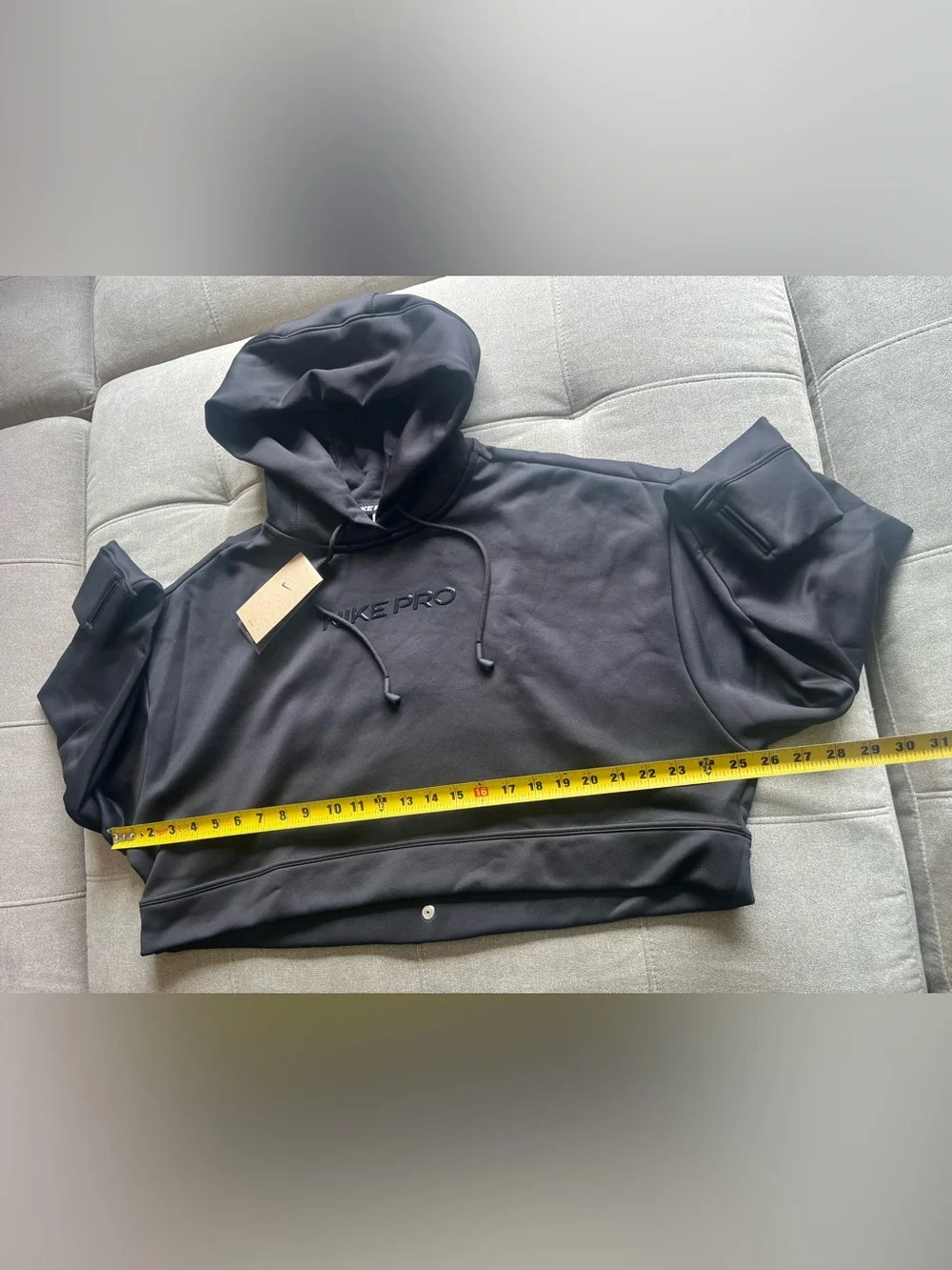 NWT Nike Pro Women's Therma-FIT Oversized Cropped Fleece Hoodie Small Black